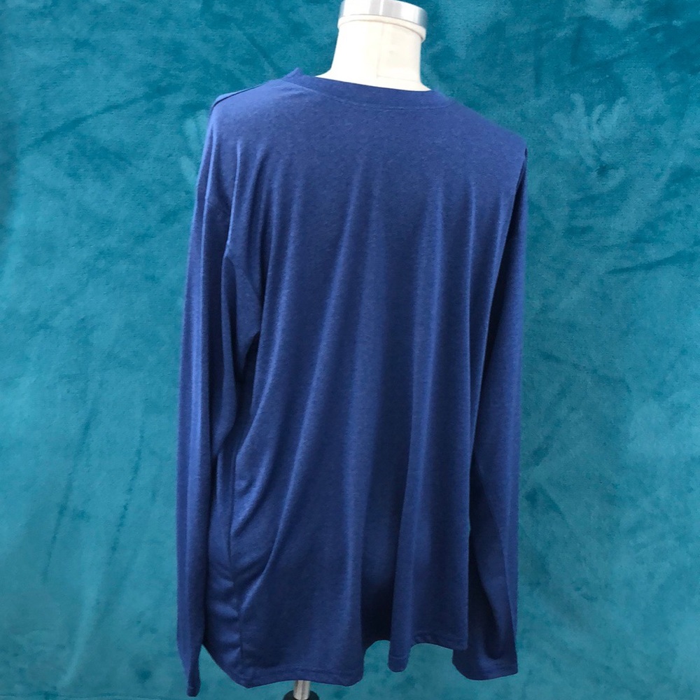 NWT- LESLIE JORDAN MENS LS ATHLETIC TEE